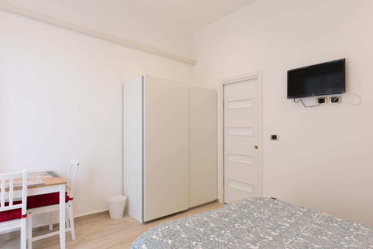 Il Priscio Apartment Барі Екстер'єр фото