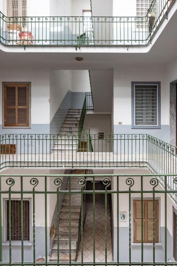 Il Priscio Apartment Барі Екстер'єр фото